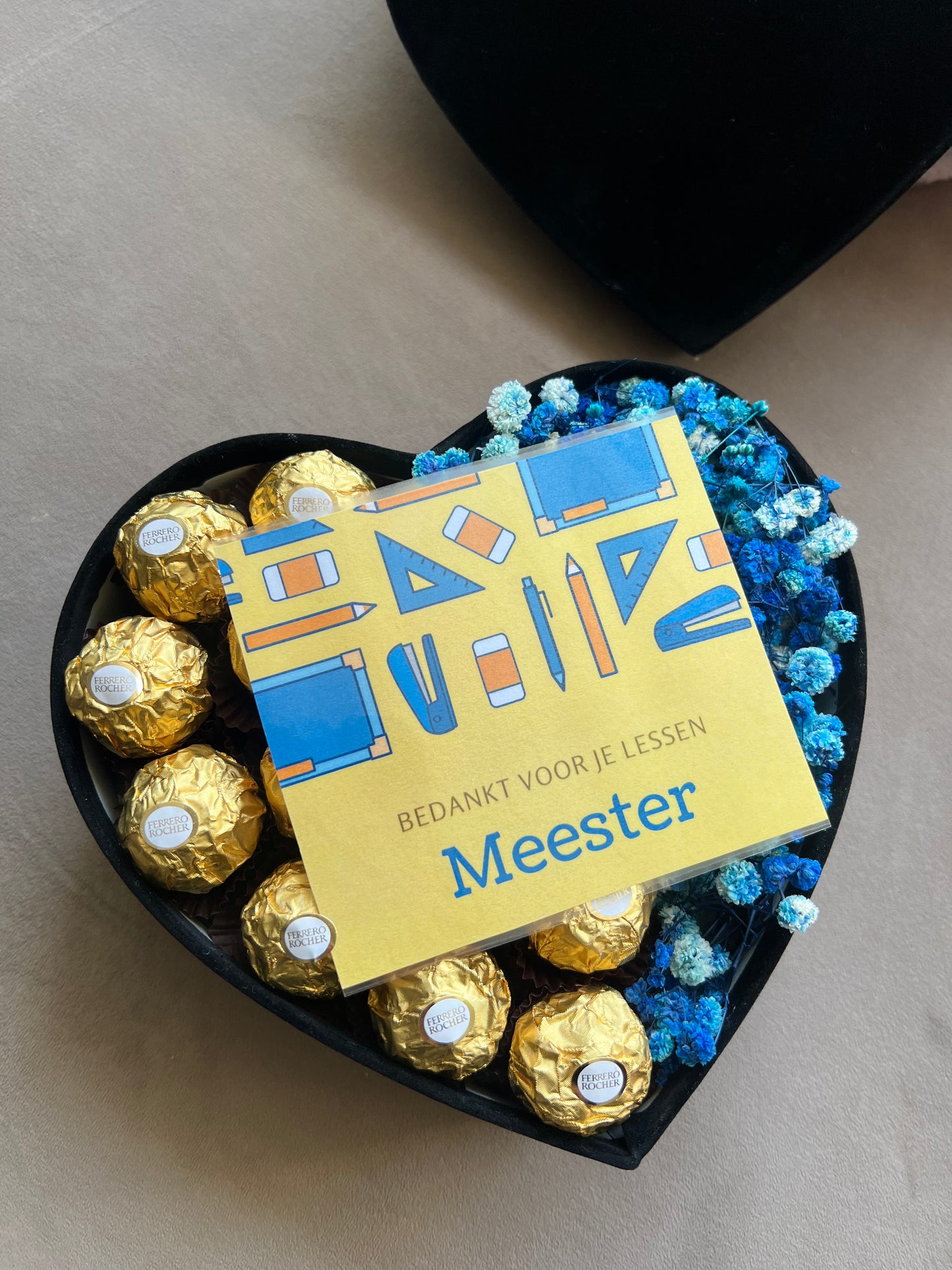 Small box Juffen/Meesterdag